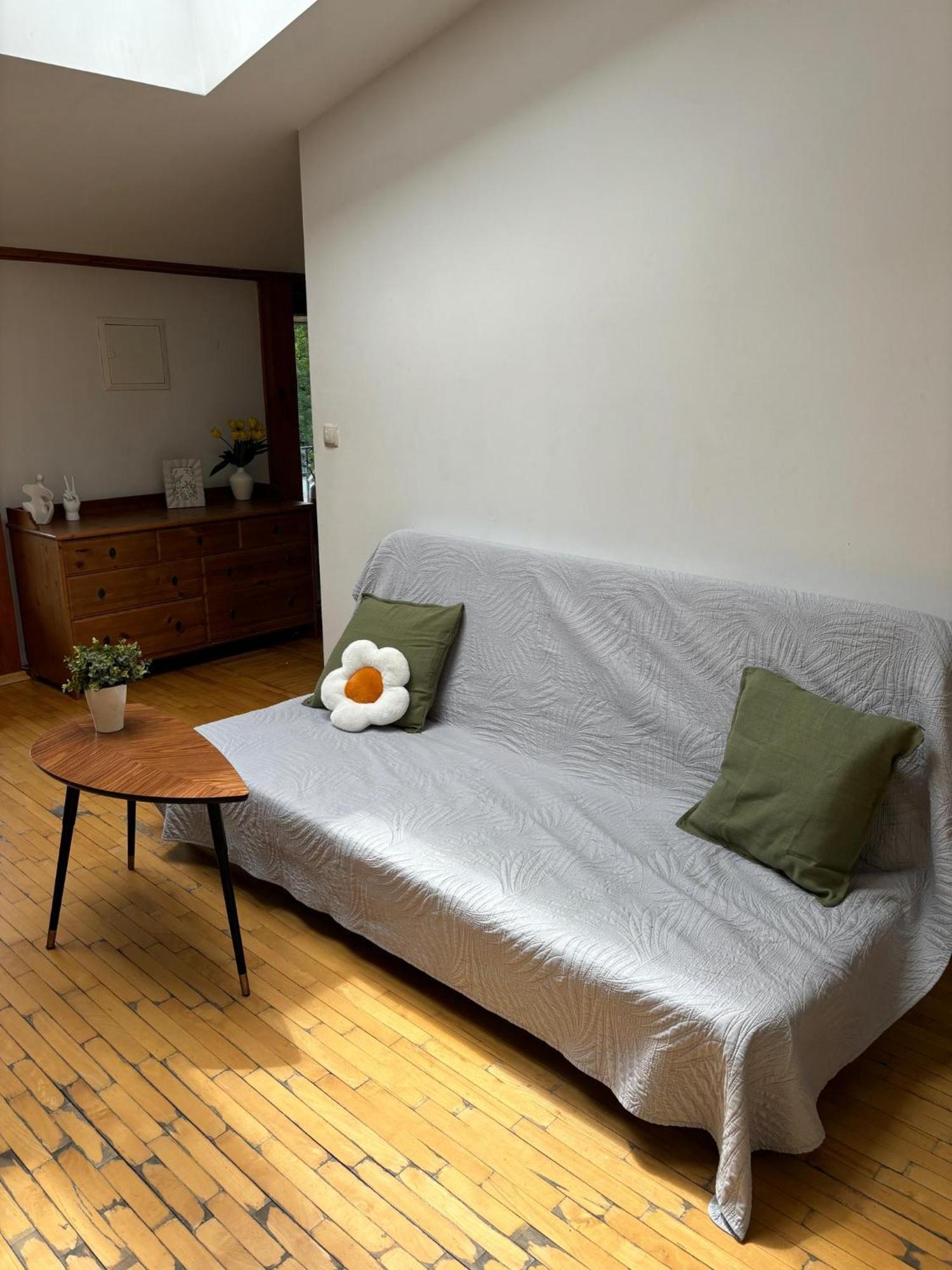 Blue Moon Main Square Apartment — Photos 2